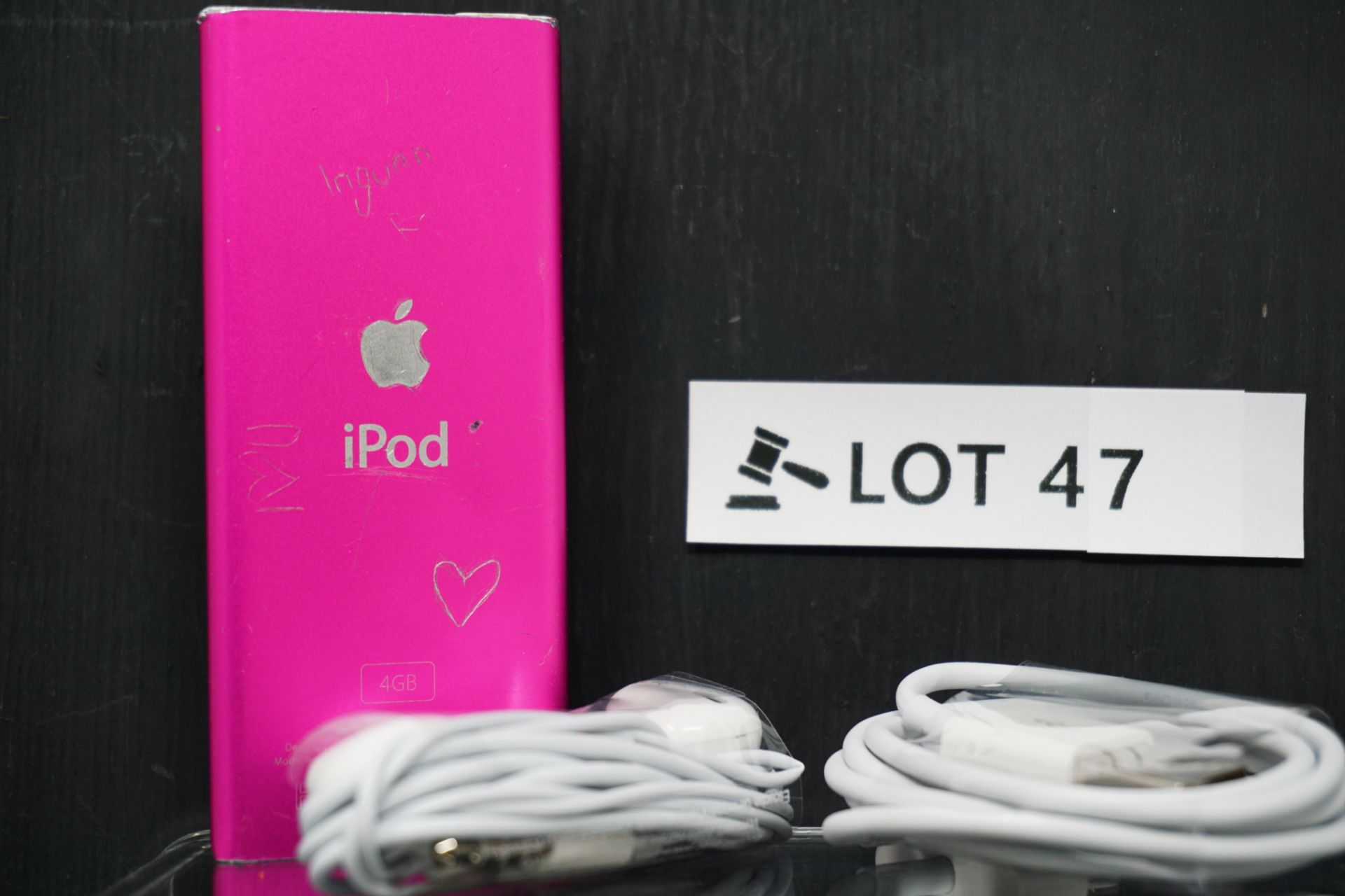 RRP £189.99 Apple iPod Nano 2nd Generation 4gb Pink - Image 2 of 2