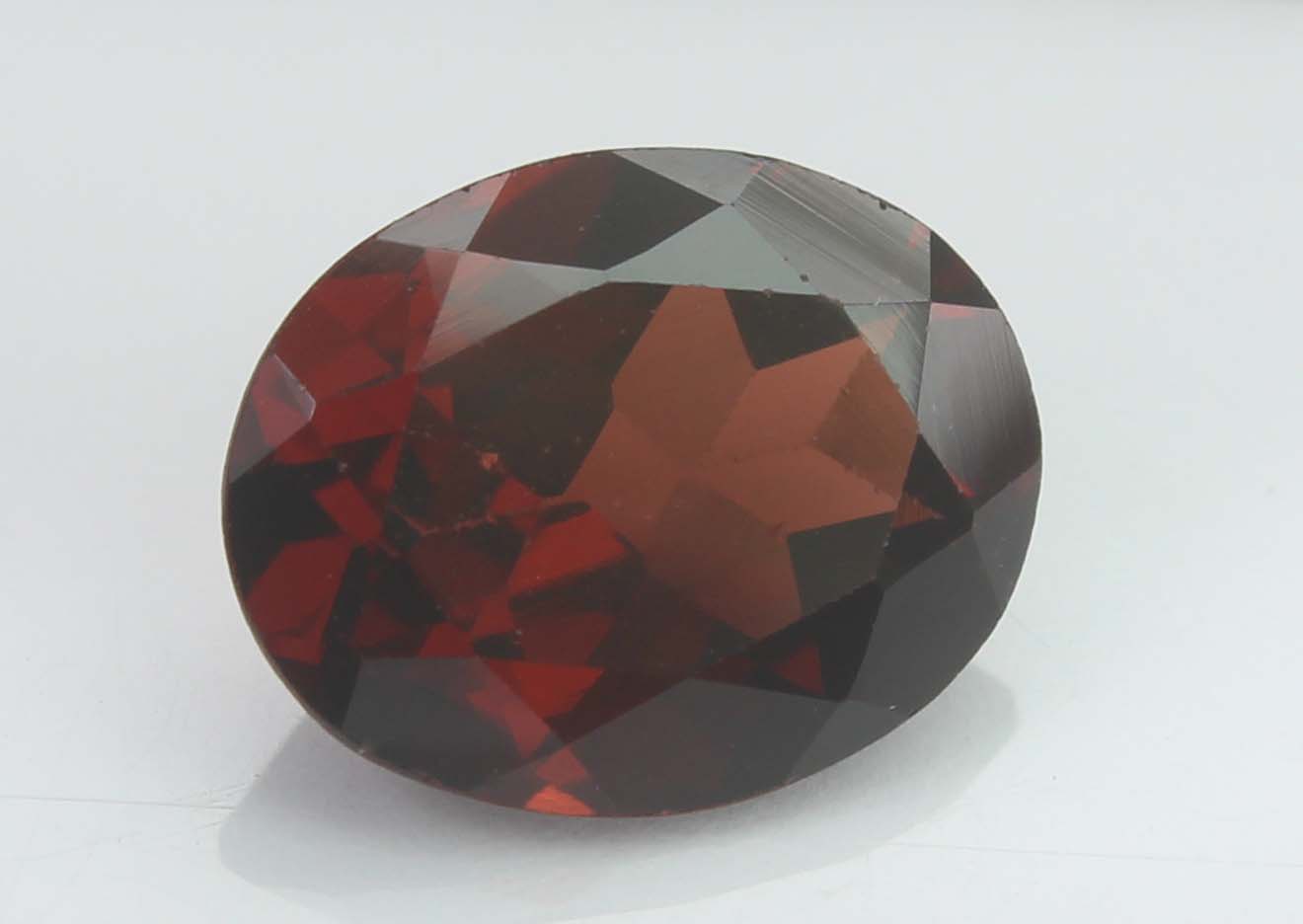 Red Garnet, 2.87 Ct - Image 2 of 4