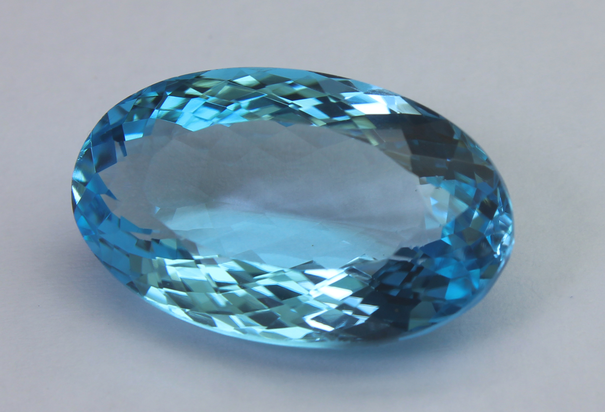 Blue Topaz, 19.25 Ct - Image 3 of 5