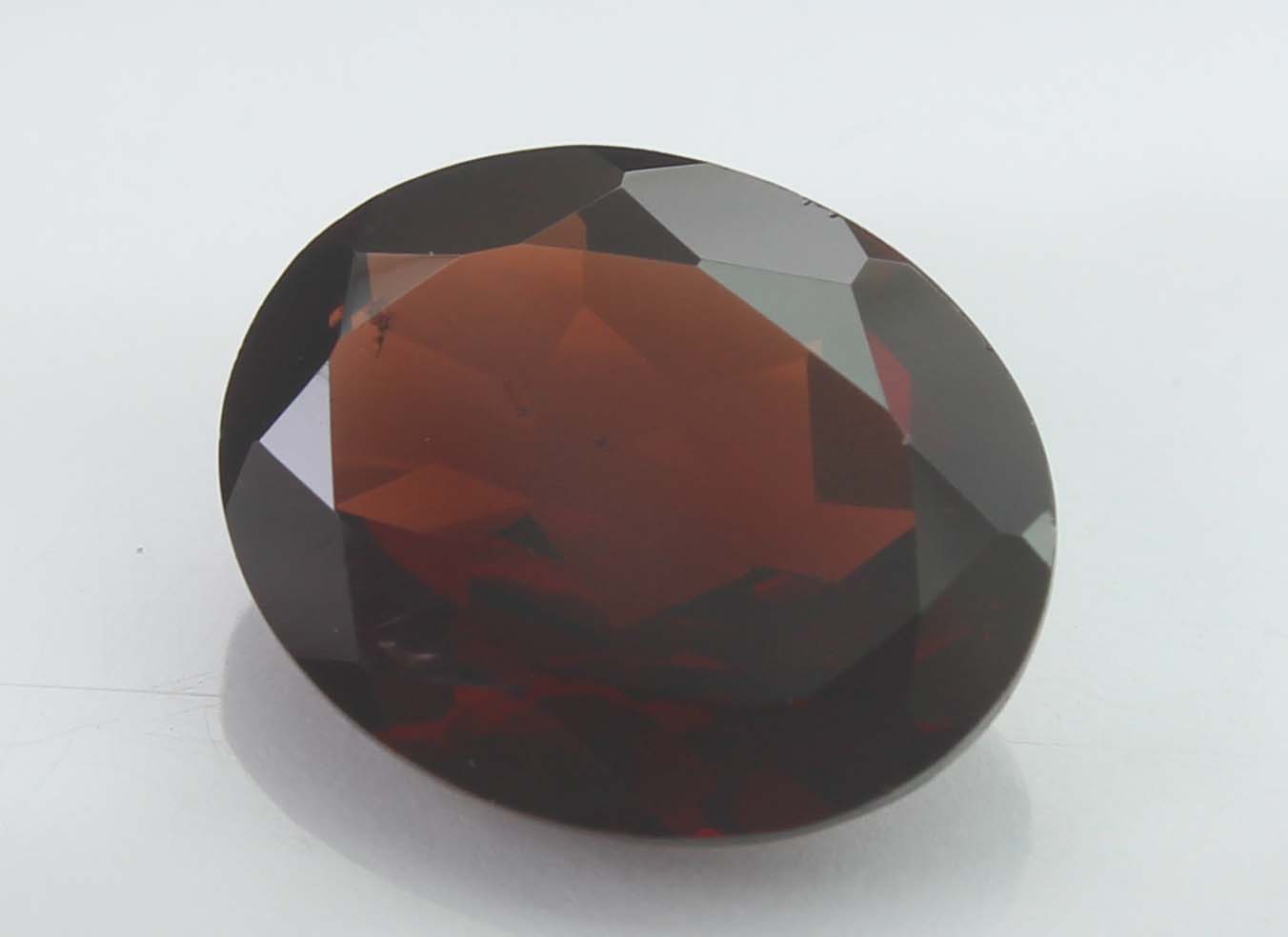 Red Garnet, 3.39 Ct