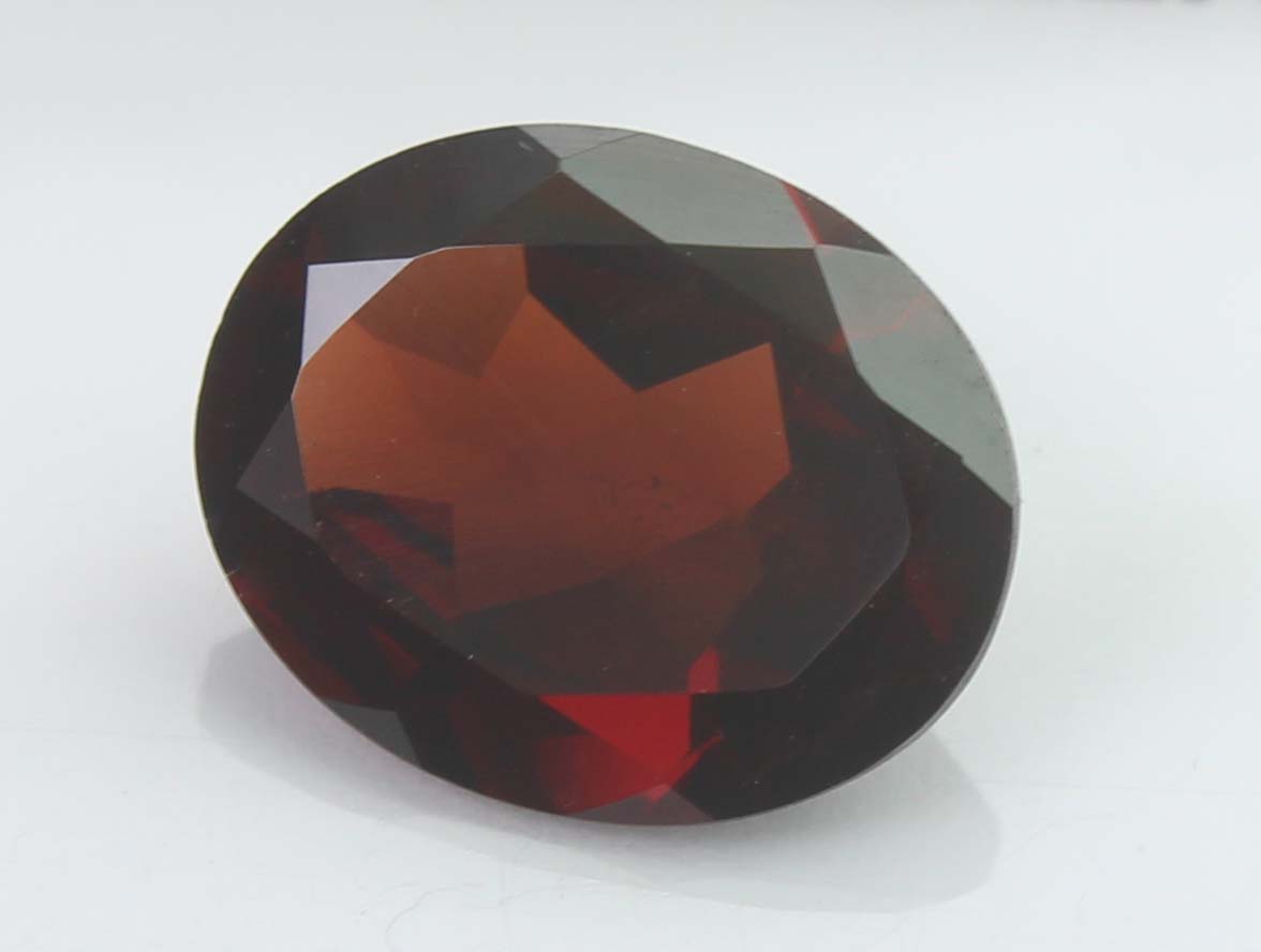 Red Garnet, 3.51 Ct