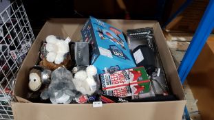 Contents Of Box Ð Mixed Menkind / Red5 Items To Inc Feisty Pets, Duel Battle, Stealth Crossbo...