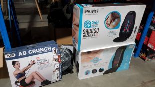 3 Items Ð 2 X Homedics Gel Shiatsu Massager With Heat & 1 X Xn8 Sports Ab Crunch