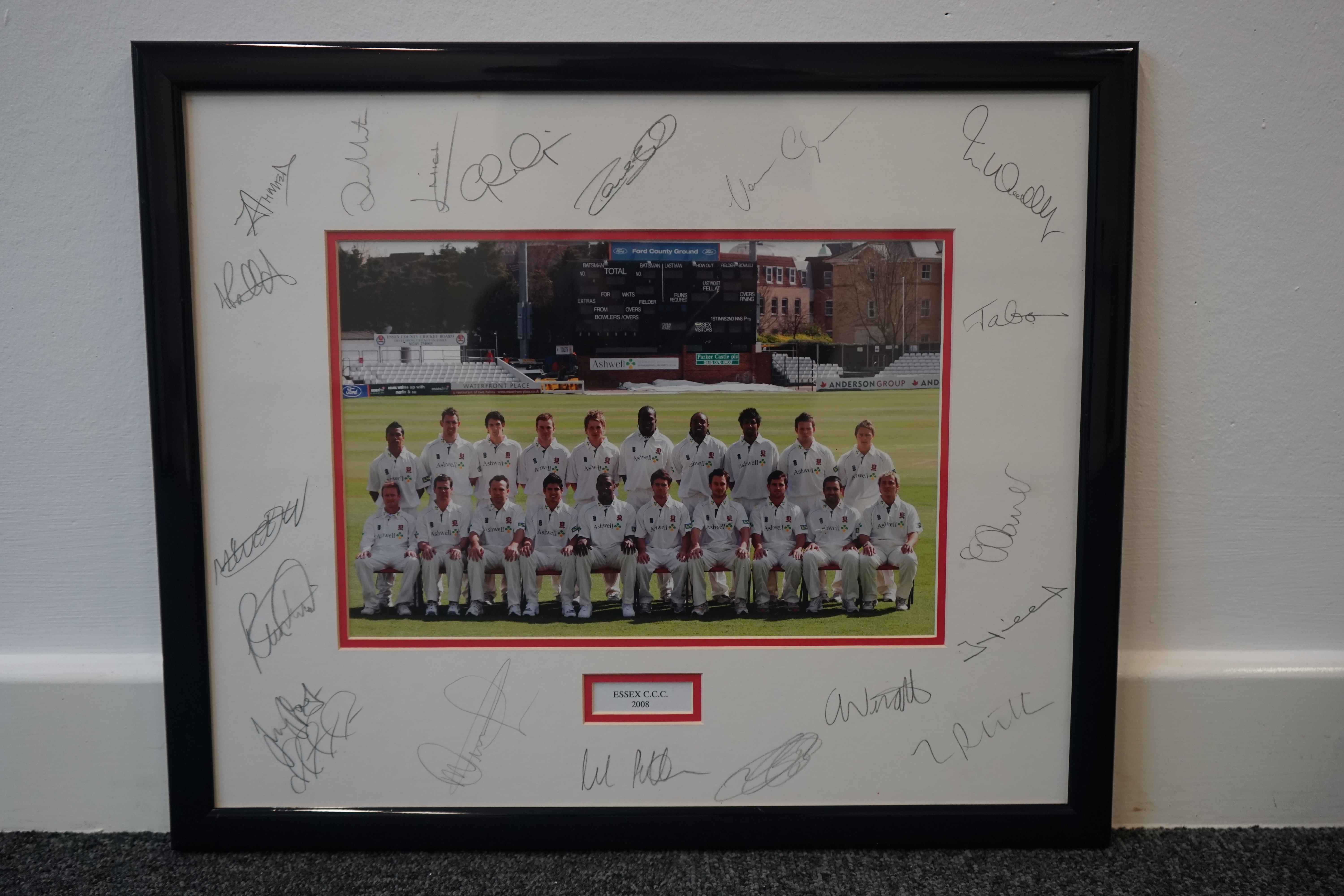 Essex CC 2008 team photo signed