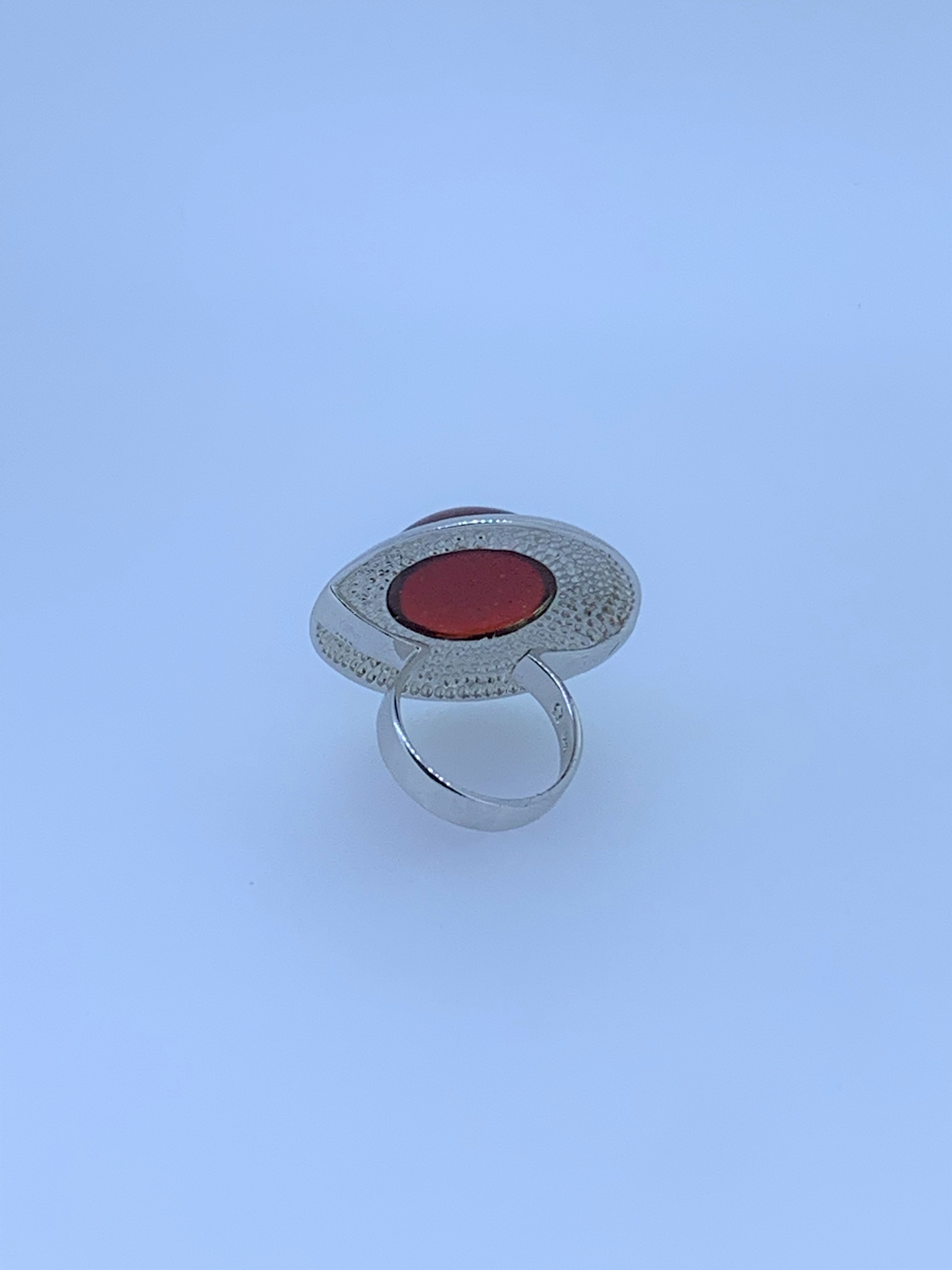 Silver and garnet bespoke ring - Image 3 of 6