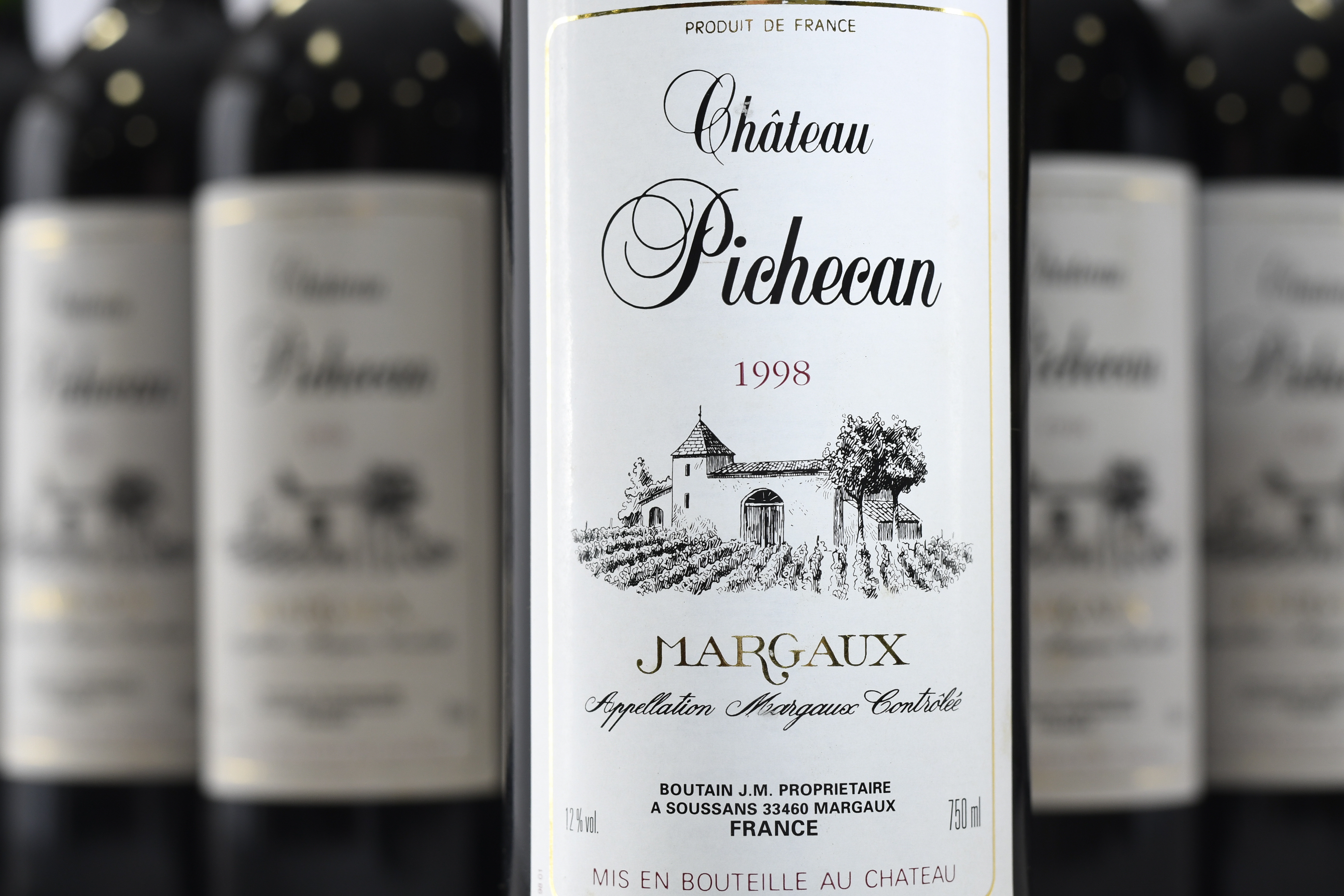 Chateau Pichecan 1998 - Image 2 of 2