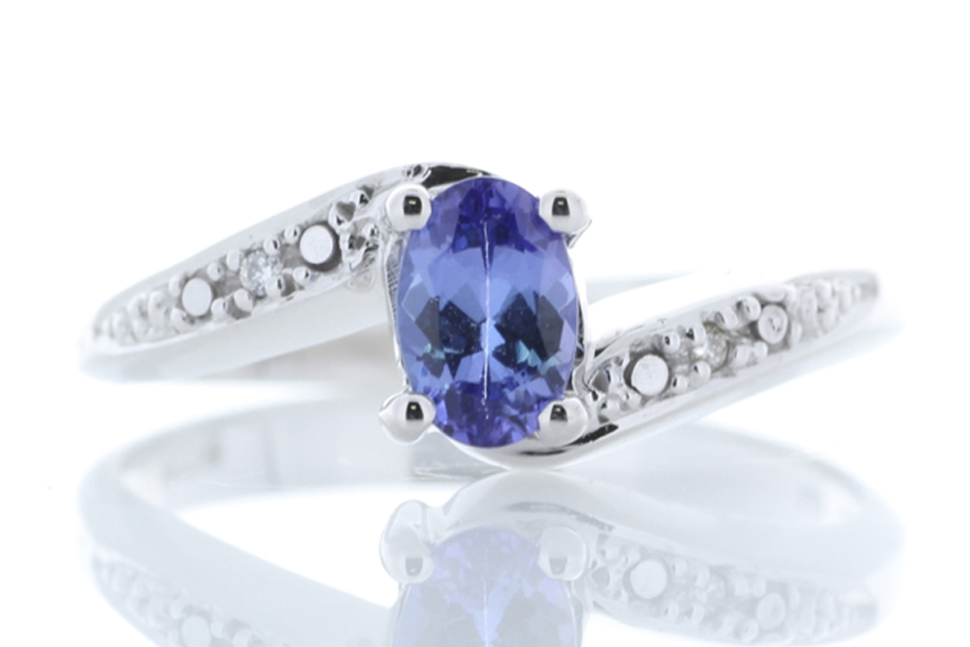 9ct White Gold Diamond And Tanzanite Ring