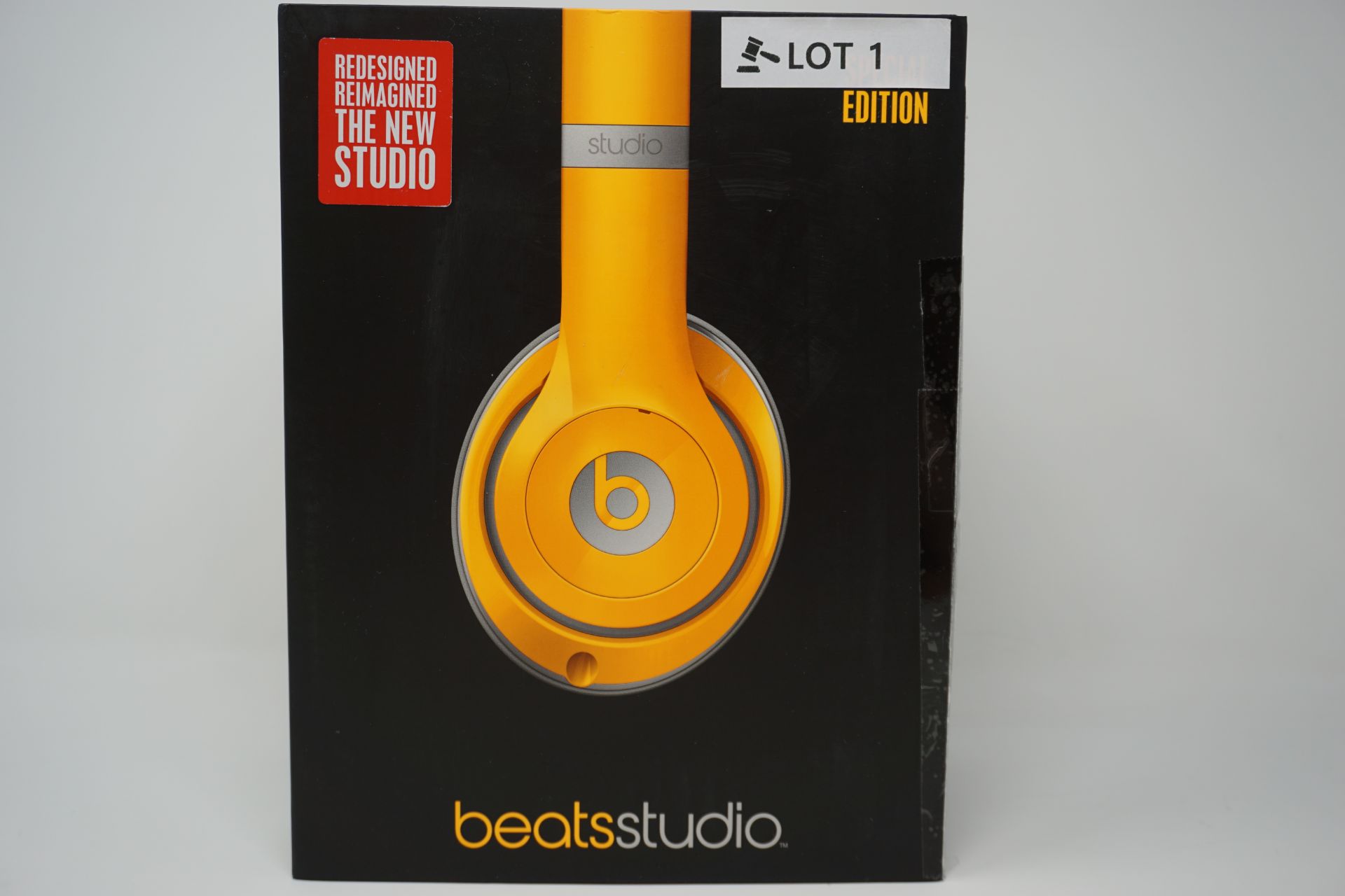 rrp £189.99 beats studio wireless over-ear headphones special edition orange