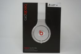 rrp £349.99 beats by dr dre pro headphones over ear - white