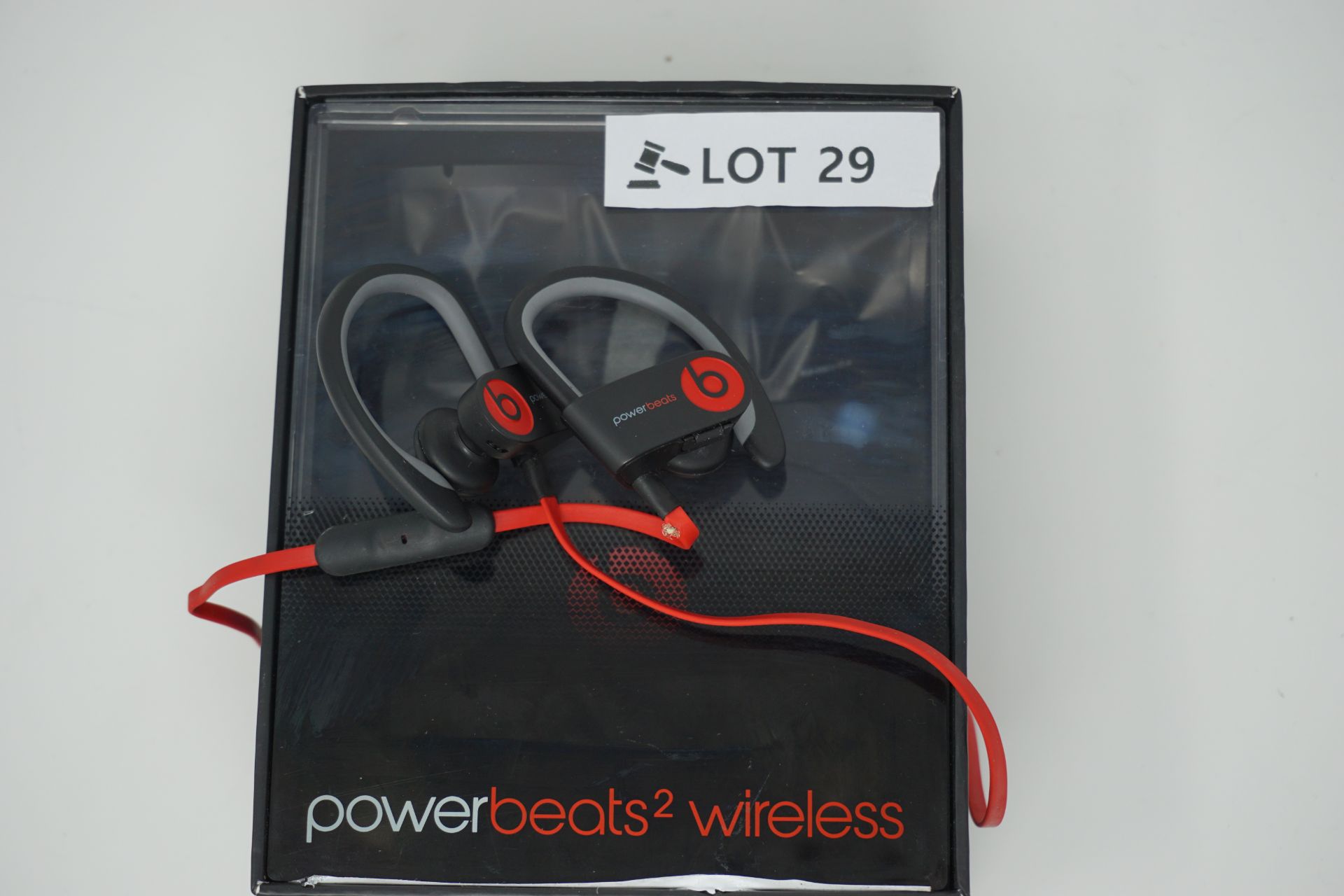 rrp £129.99 beats by dr dre powerbeats 2 wireless earphones -black