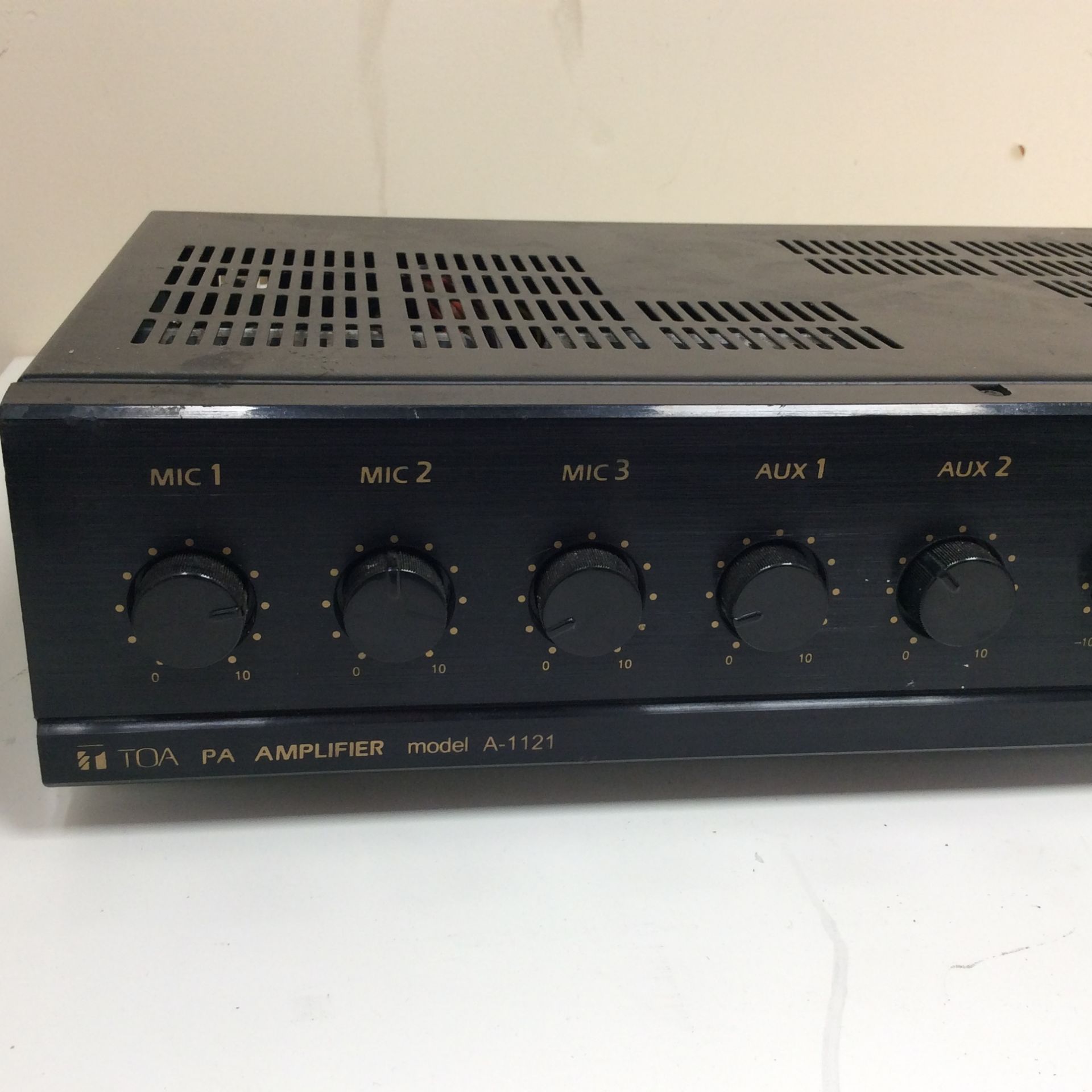 Toa a-1121 pa amplifier - Image 2 of 5
