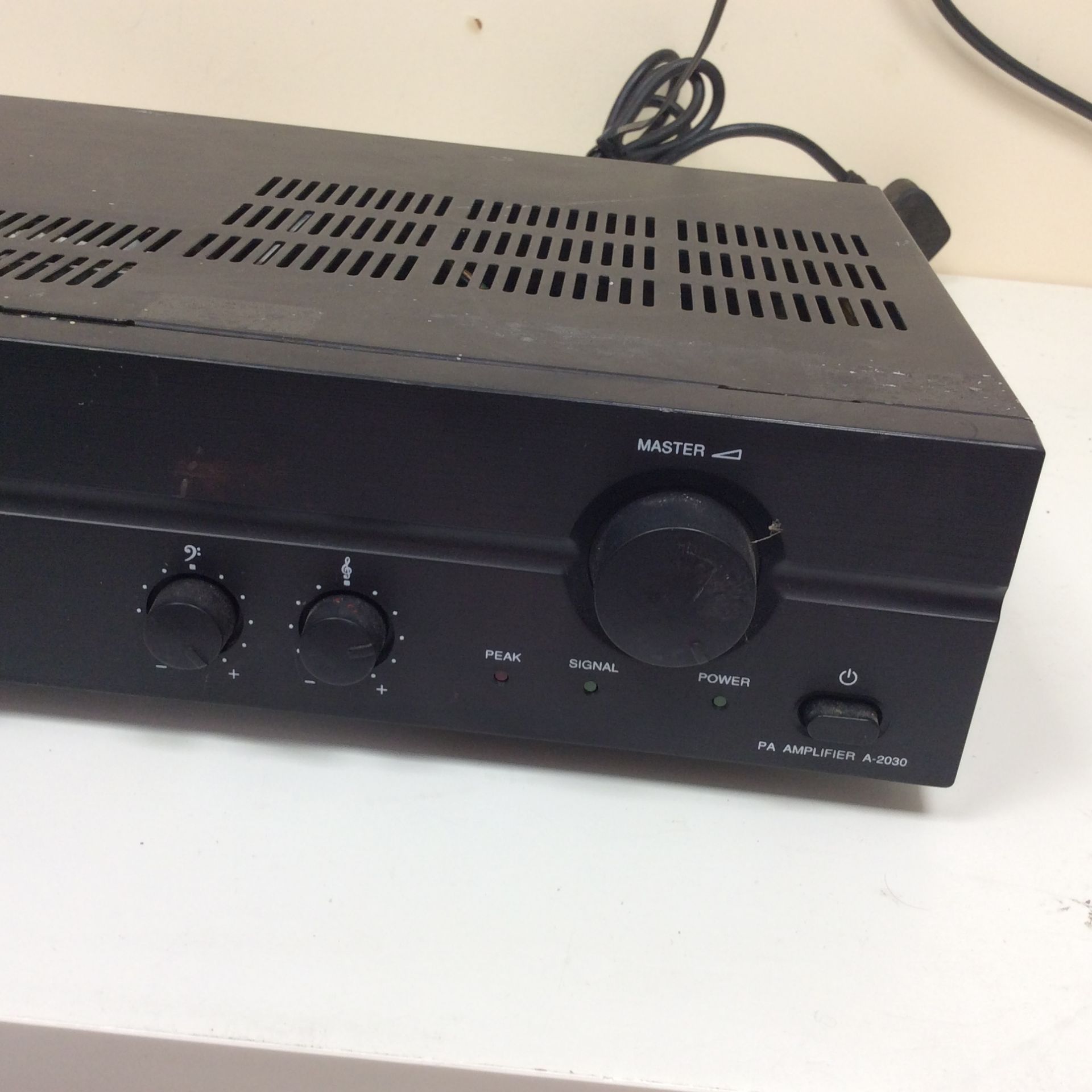 Toa a-2030 pa amplifier - Image 2 of 3