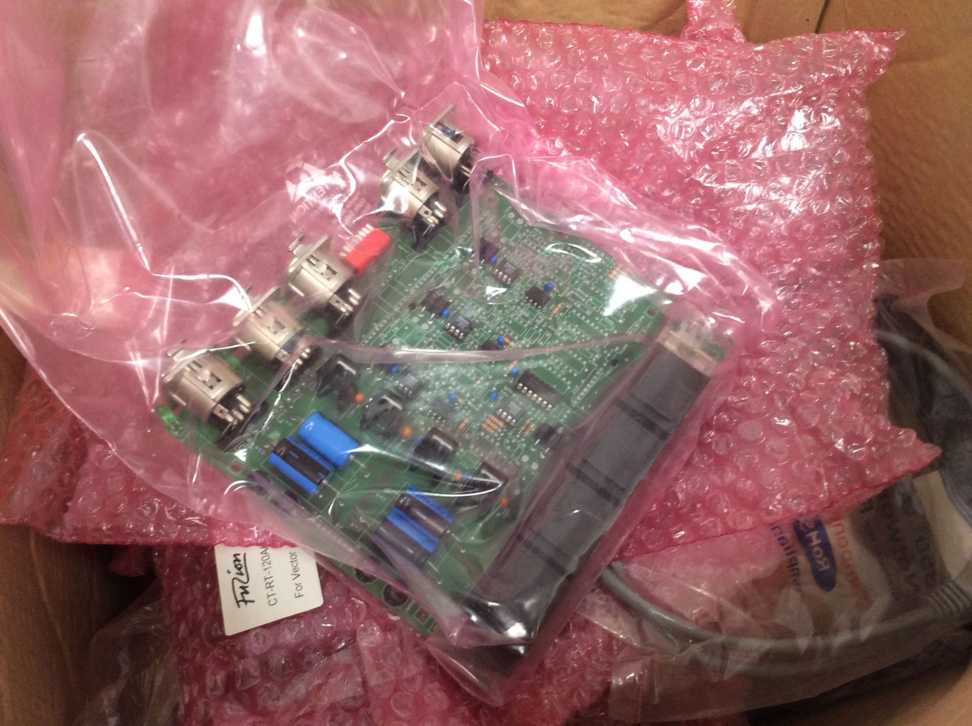 Box of various motherboards and audio / dj equipment inc: dd124, sb1000, sb500, ct-rt-120a/a etc - Image 2 of 5