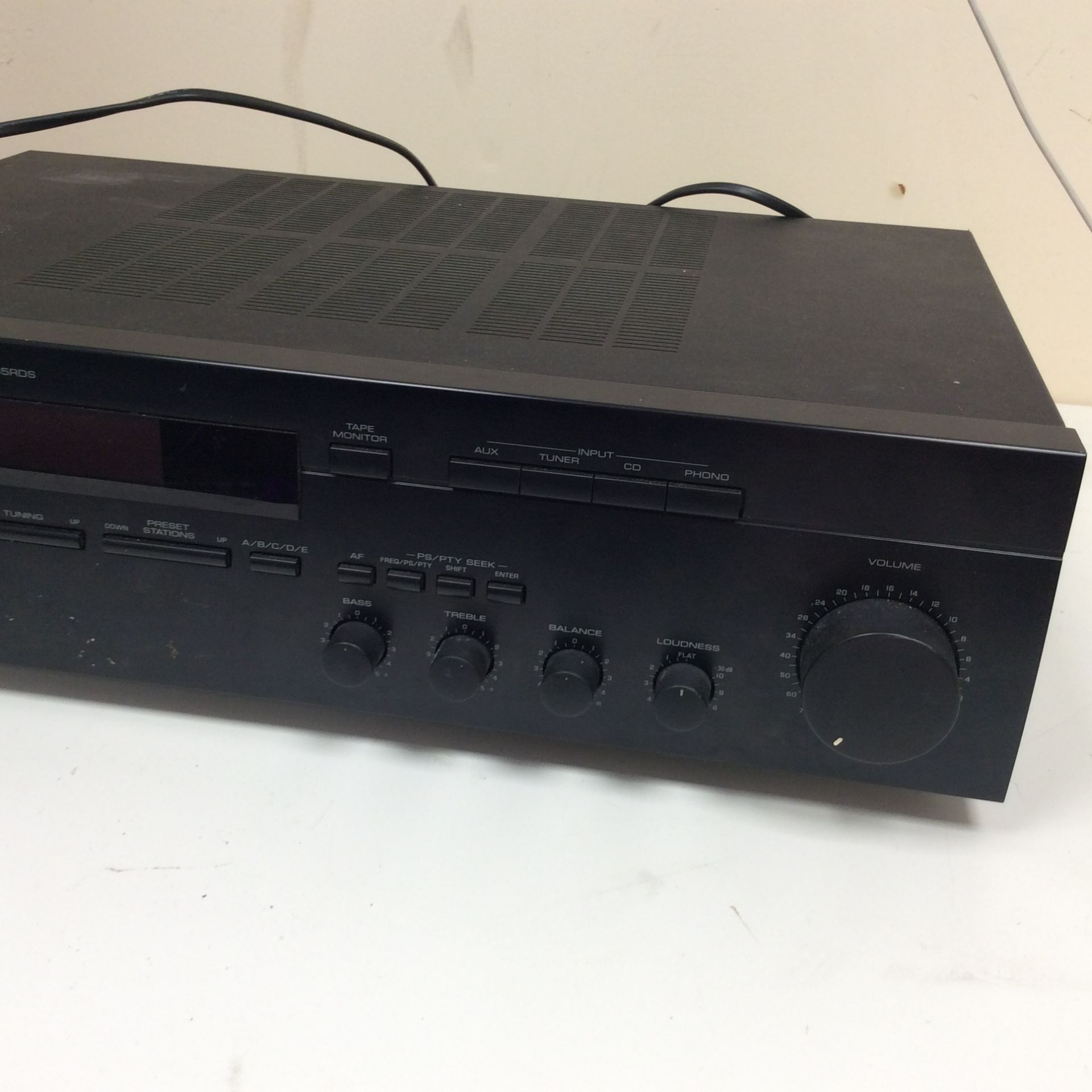 Yamaha natural sound stereo reciver - model rx-385rds - Image 3 of 4
