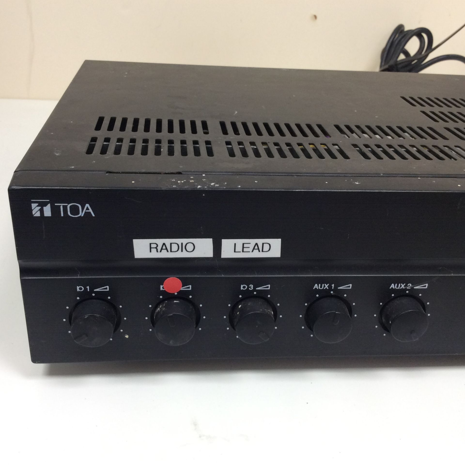 Toa a-2030 pa amplifier