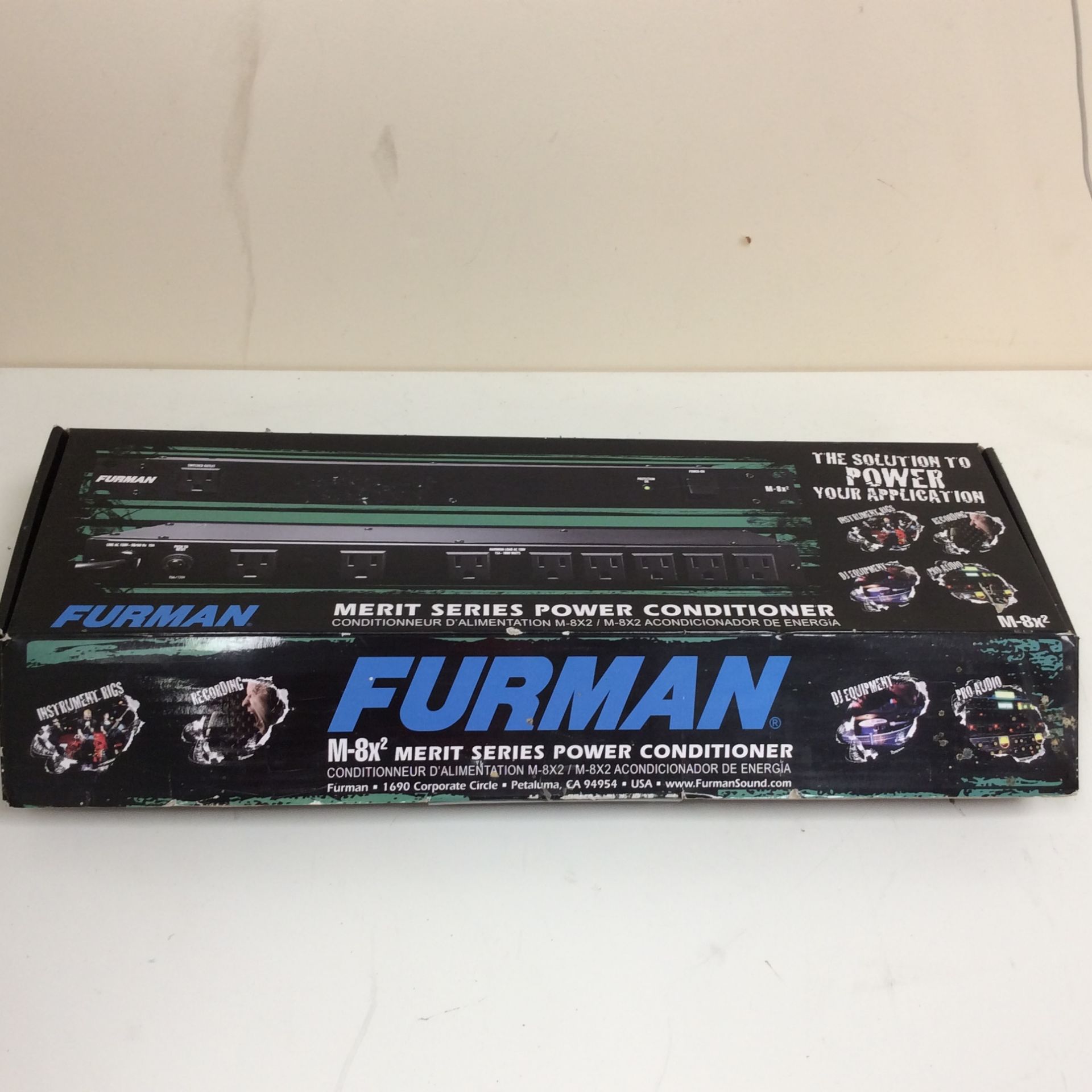 Furman m-8x2 merit series power conditioner