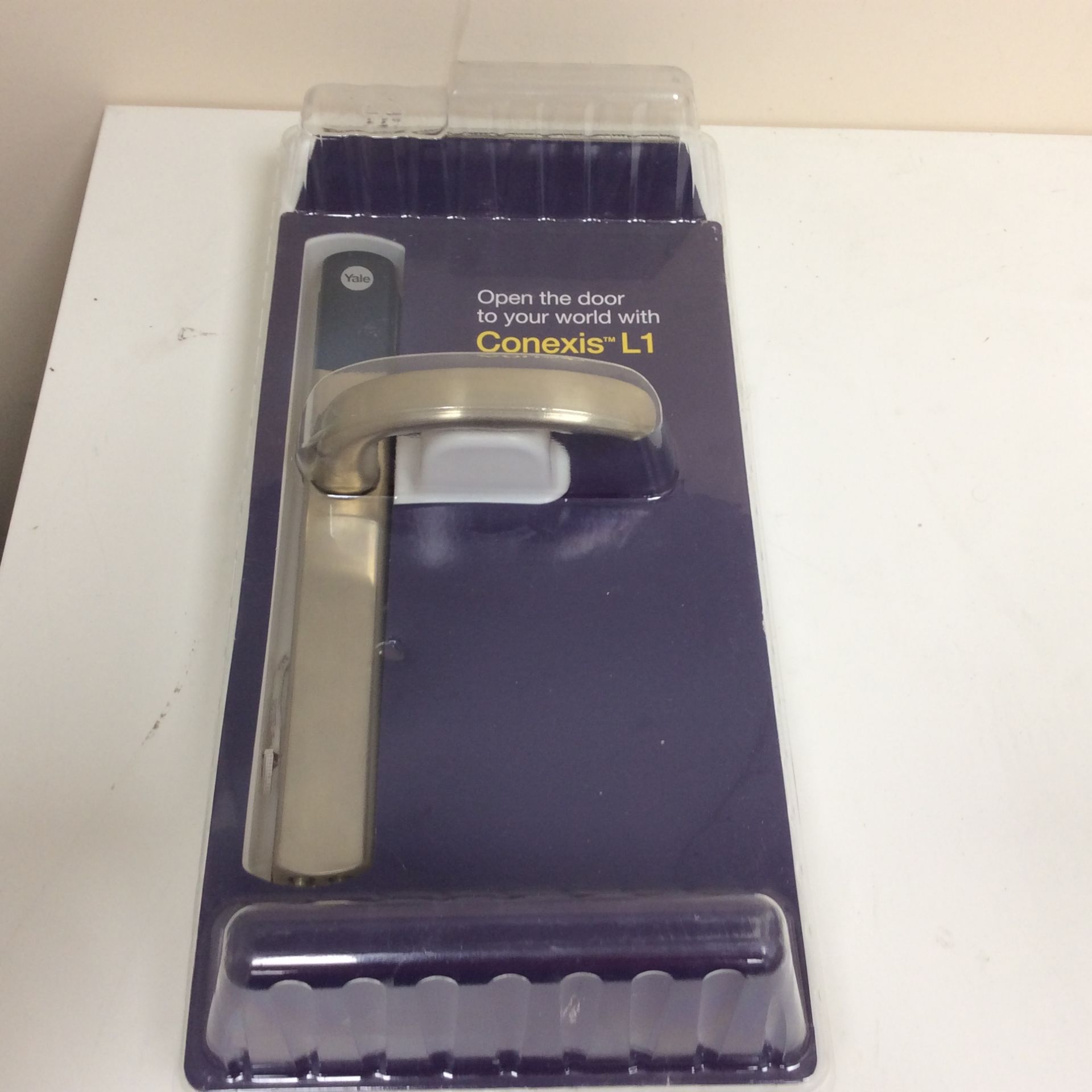 Yale conexis l1 door lock