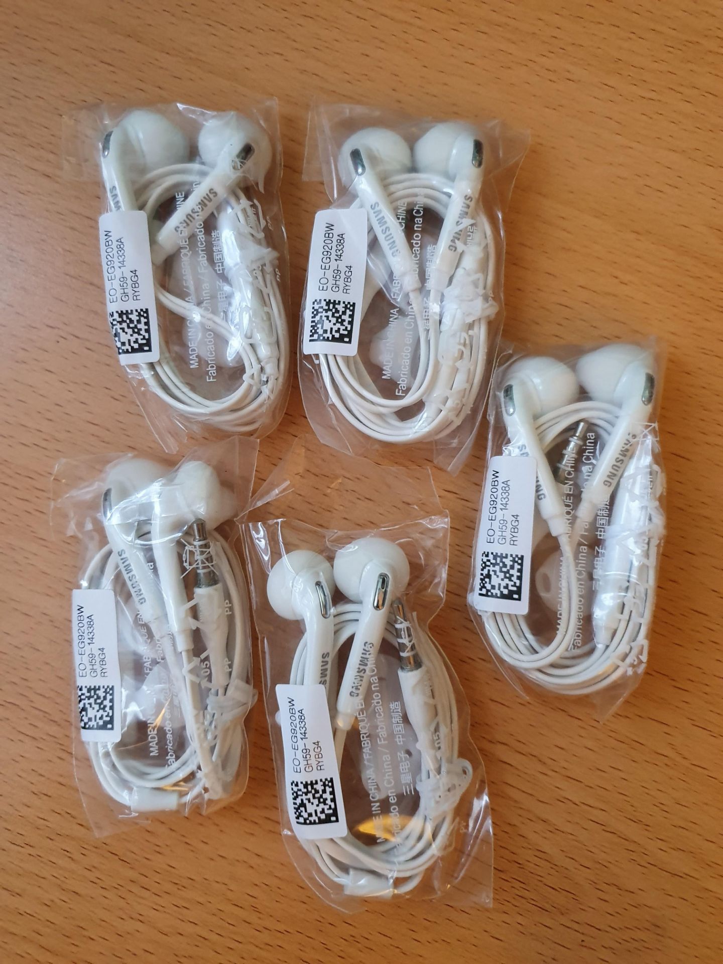 5 x samsung galaxy eg920bw earphones rrp £100