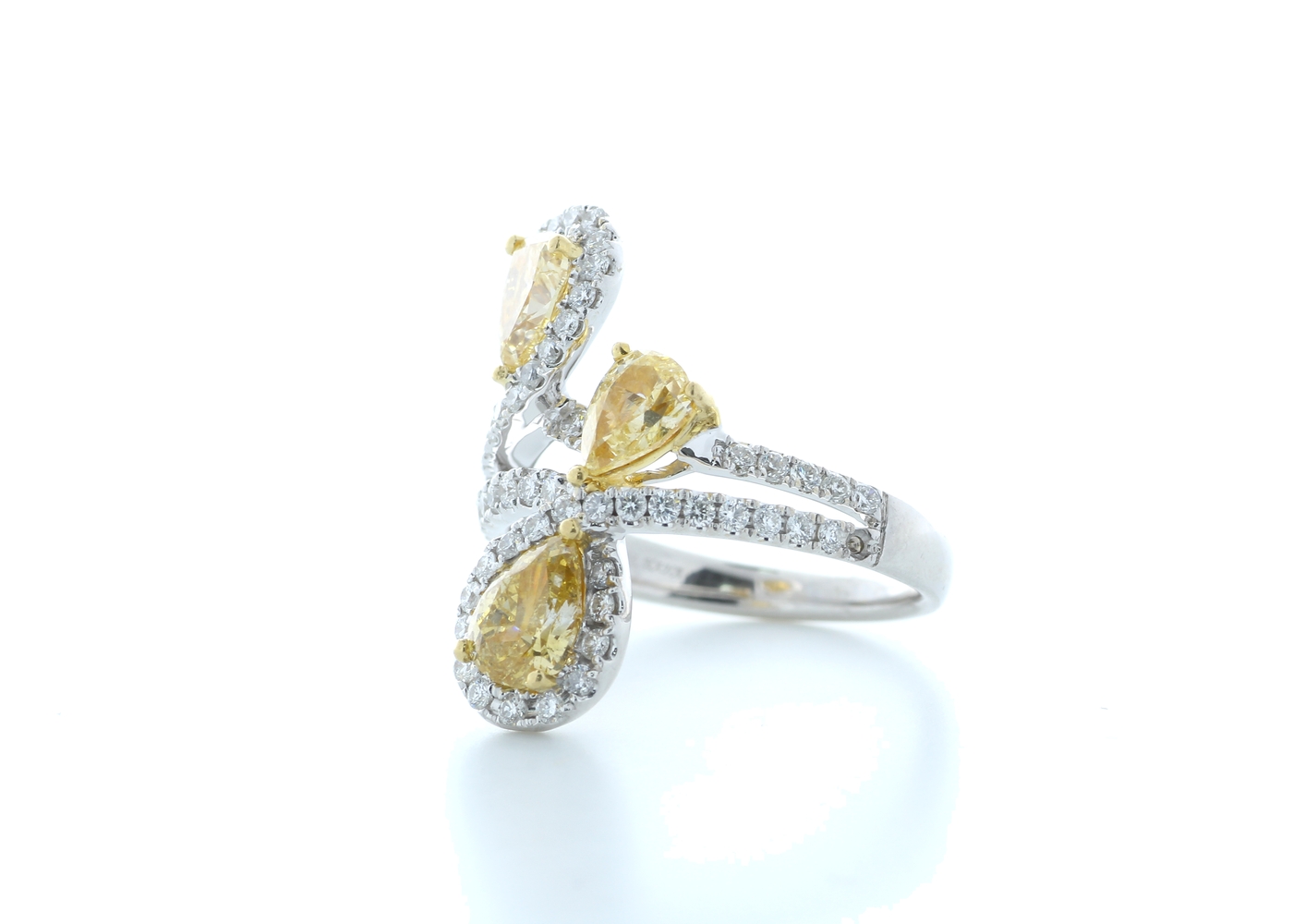 18ct White Gold Natural Fancy Yellow Diamond Ring 2.48 Carats - Image 2 of 5