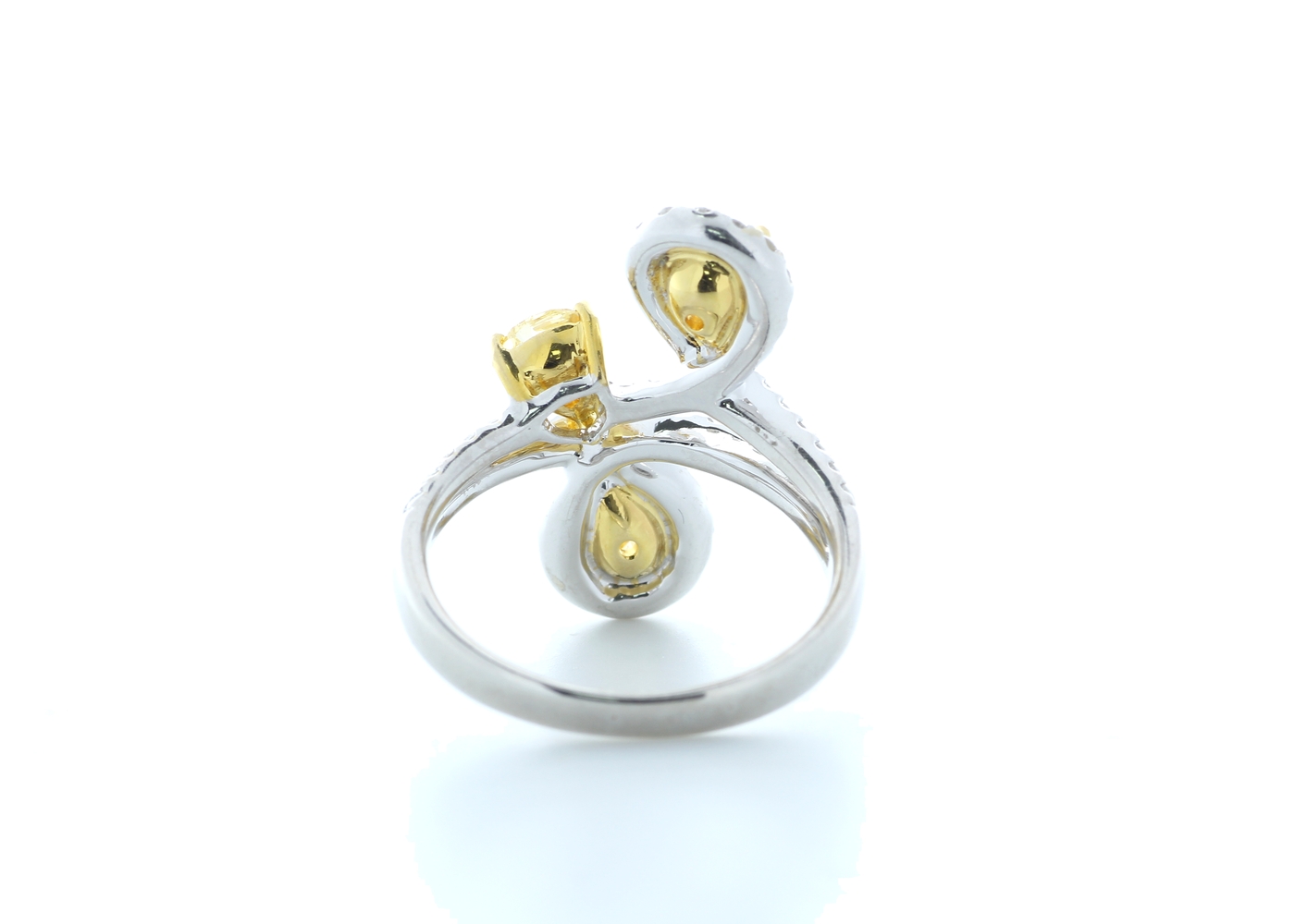 18ct White Gold Natural Fancy Yellow Diamond Ring 2.48 Carats - Image 3 of 5