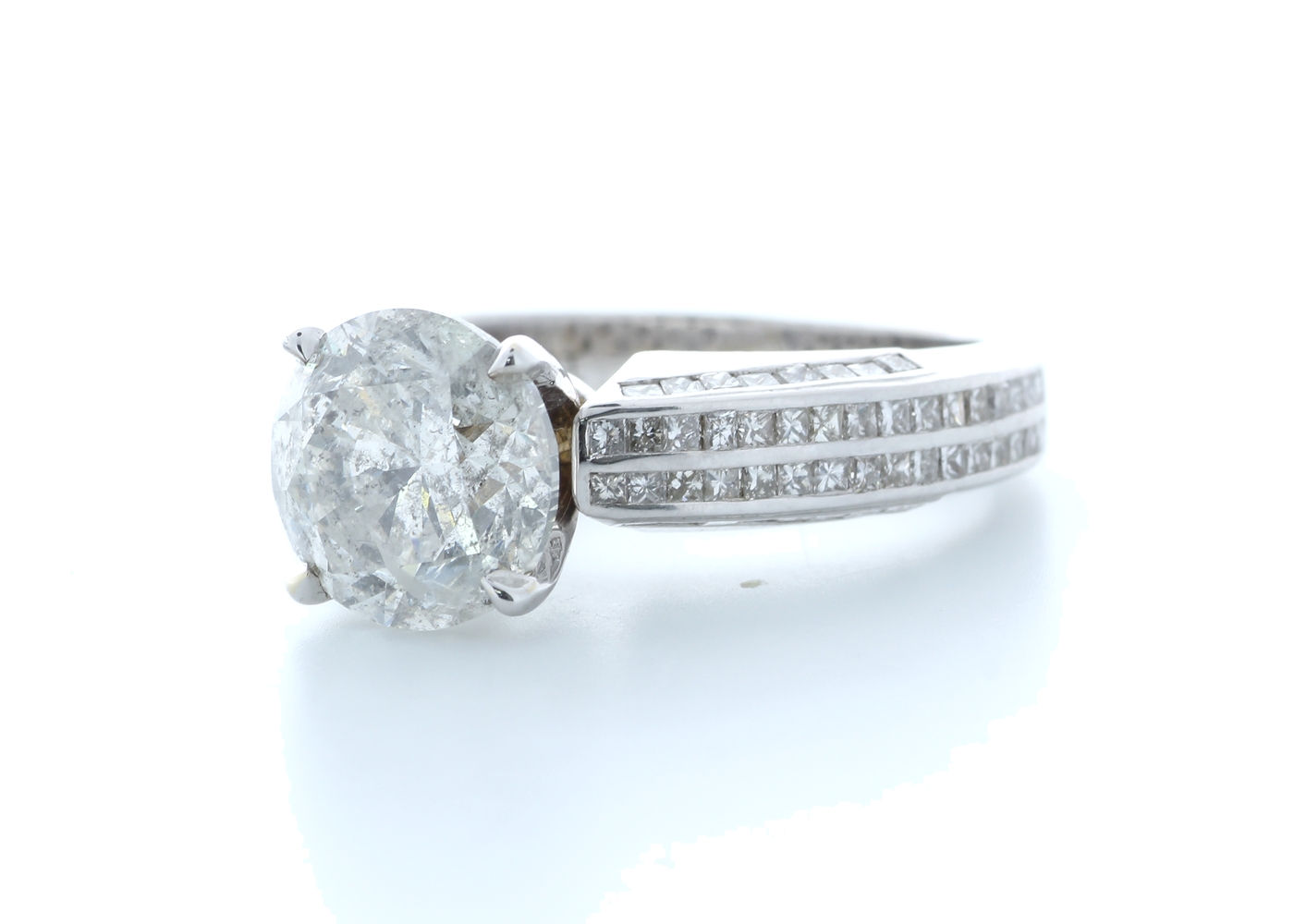 18ct White Gold Diamond Ring 4.51 Carats - Image 2 of 5