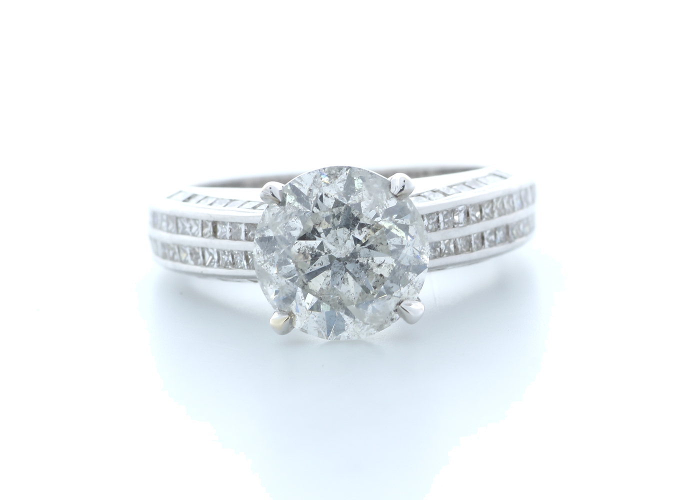 18ct White Gold Diamond Ring 4.51 Carats