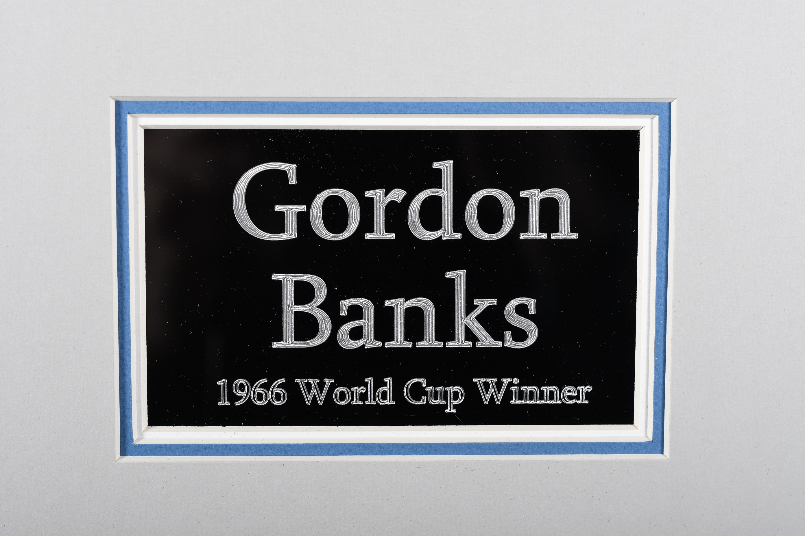Gordon Banks - Image 4 of 4