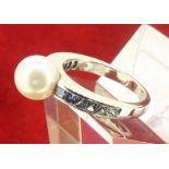 18ct 750 White Gold MIKIMOTO Pearl and Sapphire Ring