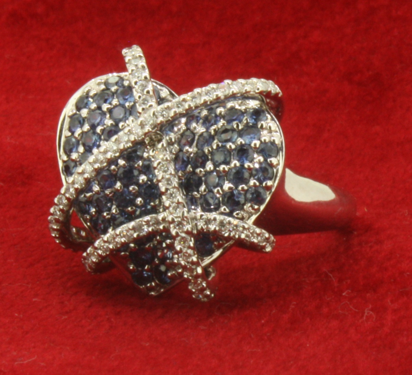 18ct 750 White Gold Heart Shaped Sapphire and Diamond Cocktail Ring