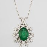 18K White Gold Emerald Cluster Pendant Necklace Total 1.77 ct