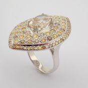 18K White Gold Ring- Total 6,35 ct Diamond