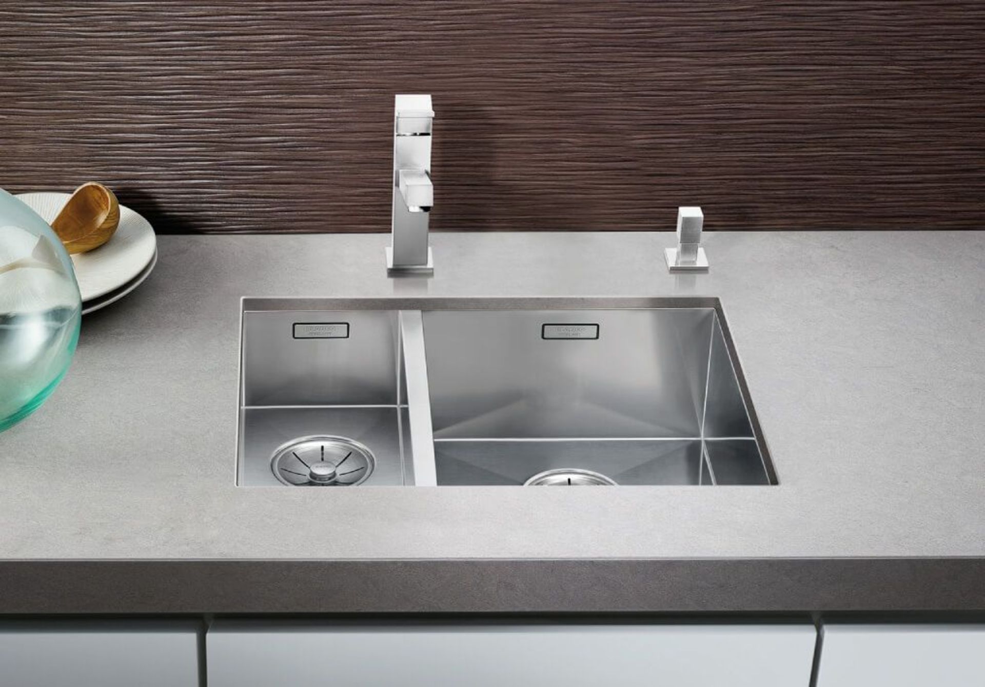 Blanco Zerox 340/180-U Stainless Steel Kitchen Sink Right Hand Main Bowl BL467712 RRP £520 - Image 2 of 3