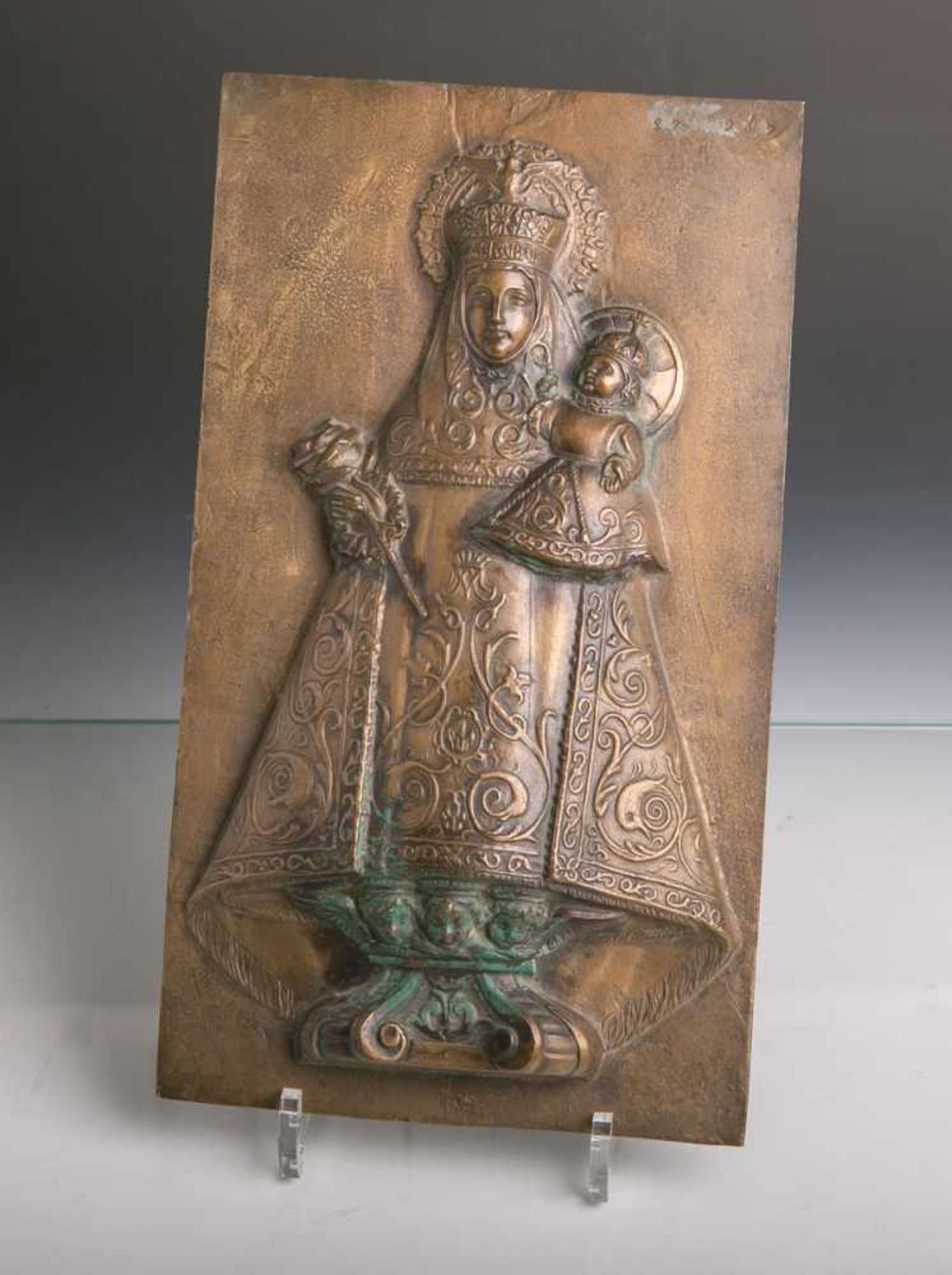 Unbekannter Künstler (wohl 20. Jahrhundert), Bronzerelief, Ikonendarstellung Maria m. Kind<