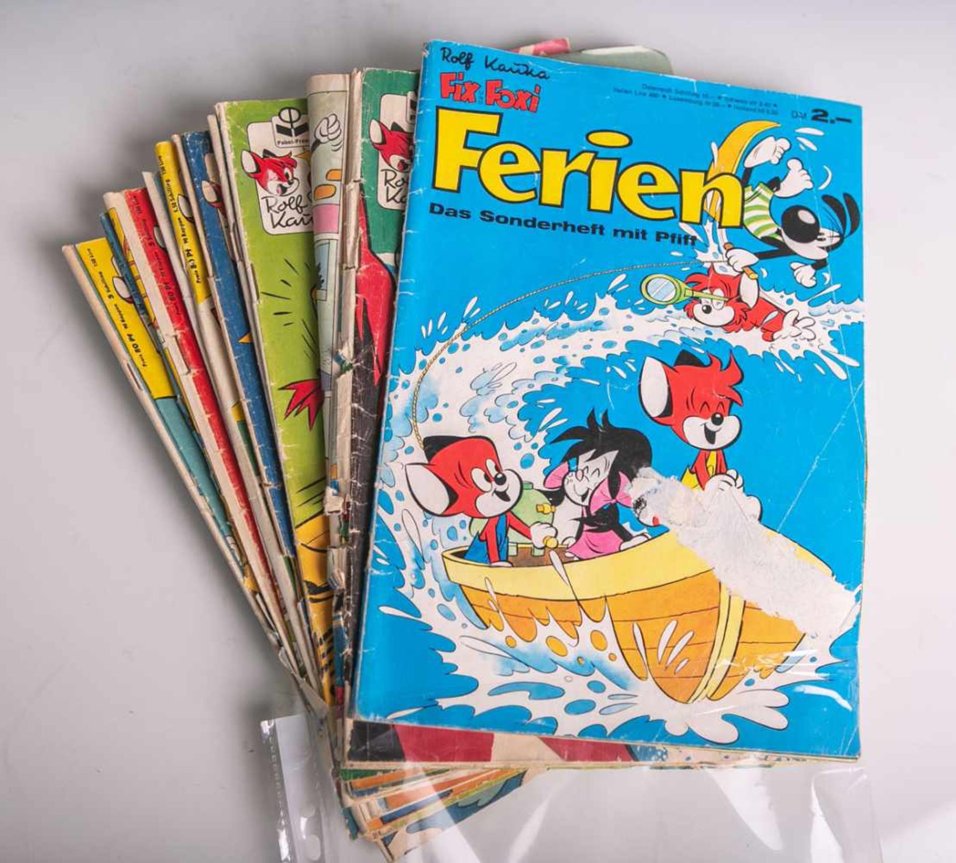 Konvolut von 20 Comic-Heften "Fix und Foxi" (Rolf Kauka, 1960er Jahre). Lagerspuren,