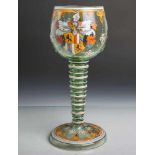 Übergroßer Weinrömer (19. Jahrhundert), grünliches Glas m. aufwendiger Emailbemalung,<br