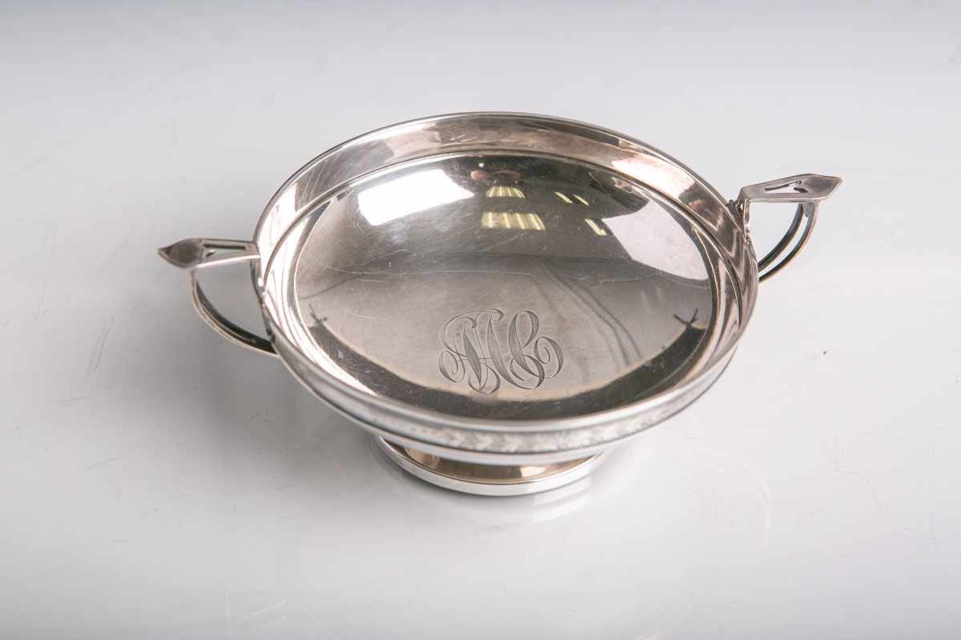 Kleine Henkelschale 925 Sterling Silber im Art Déco-Stil (Herstellerpunze undeutlich), Dm.<