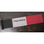 Fliegermeldung (1. WK), schwarz-weiß-rote Stofffahne m. Aufschrift "Fliegermeldung", L.<