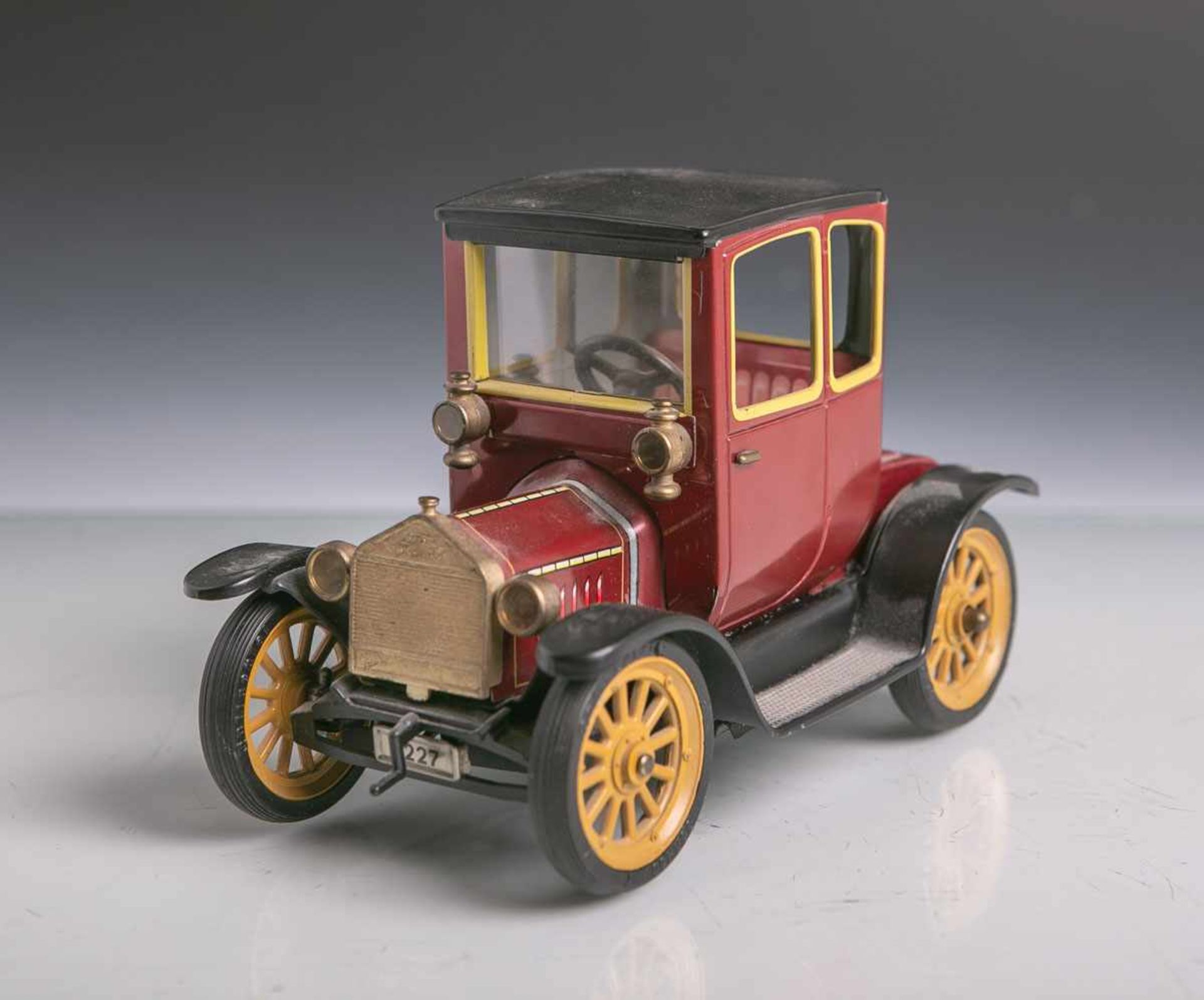 Modellauto Ford Coupe T 1917 (Hersteller Schuo, Modell 1227, D. B. G. M., Deutschland), L.