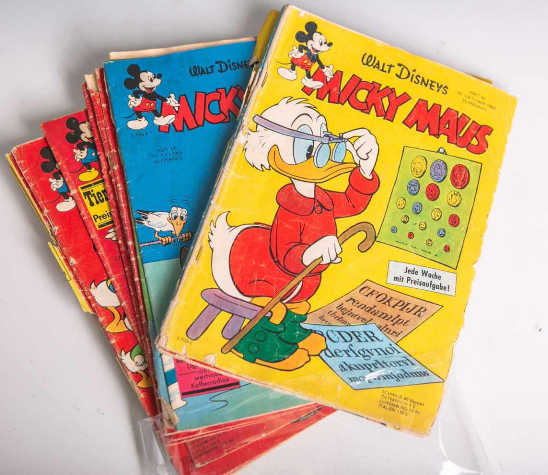Konvolut von 20 Comic-Heften "Micky Maus" (Walt Disney, 1960er Jahre), u.a. Preisausgaben.