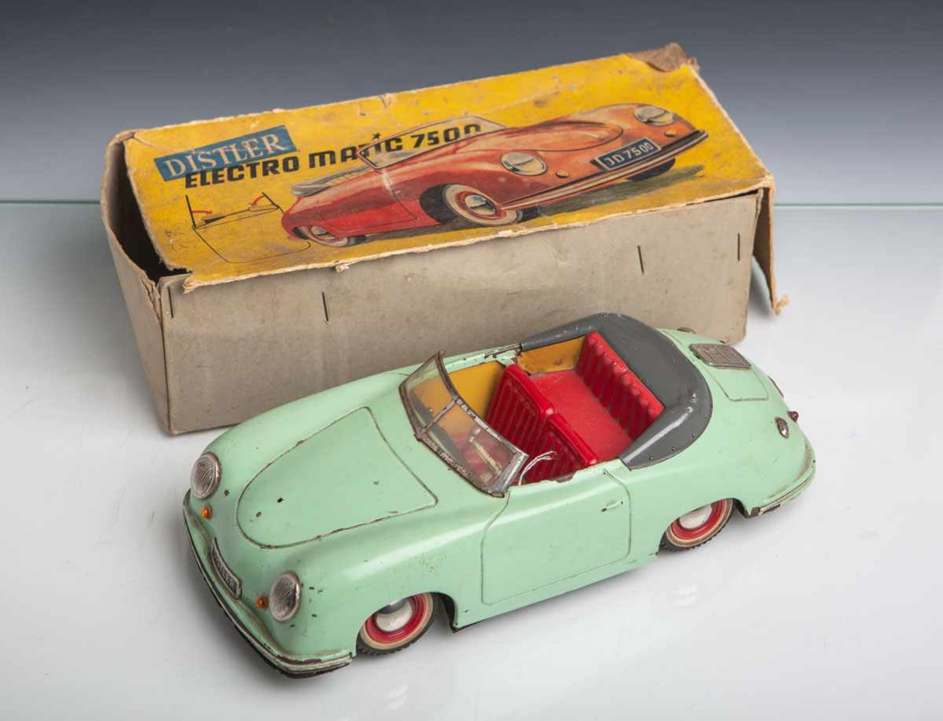 Blechspielzeug Porsche 356 von Distler, Mod. Elektromatik 7500, L. ca. 26 cm, bespielt /