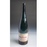 Historische Weinflasche (20. Jahrhundert), orig. Etikett "1911er Rüdesheimer / Dilthey,<