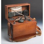 Französisches Beute-Feldtelefon aus dem Ersten Weltkrieg (Hersteller bez. Societe