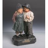 Maresch, Johann (1821-1914), "Ein wichtiges Geheimnis!", Figurenkinderpaar aus Keramik