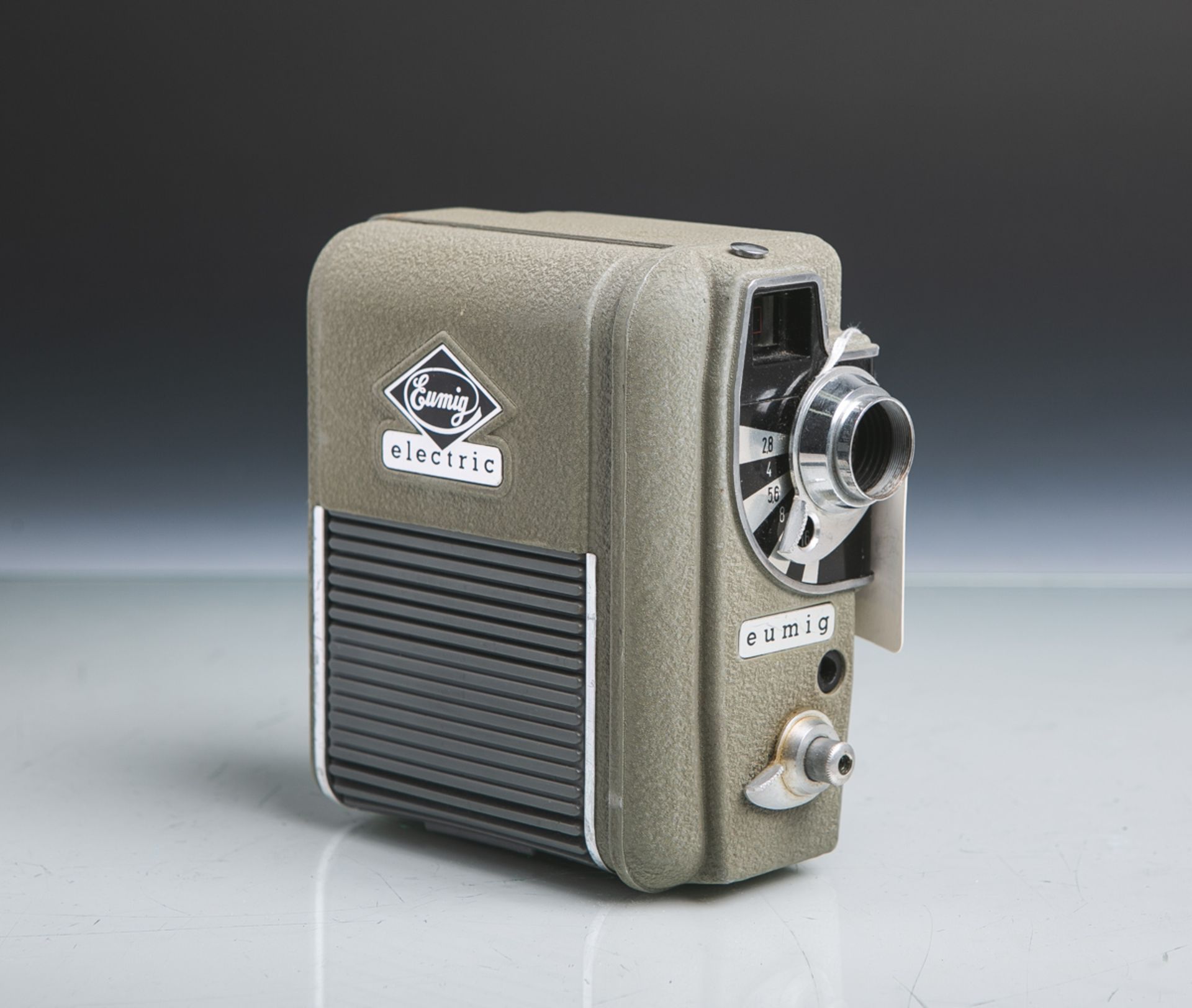 Filmkamera "Eumig electric" (Wien, 1955), 8 mm, Nr. 273543, Optik: "Eugon" von Eumig,