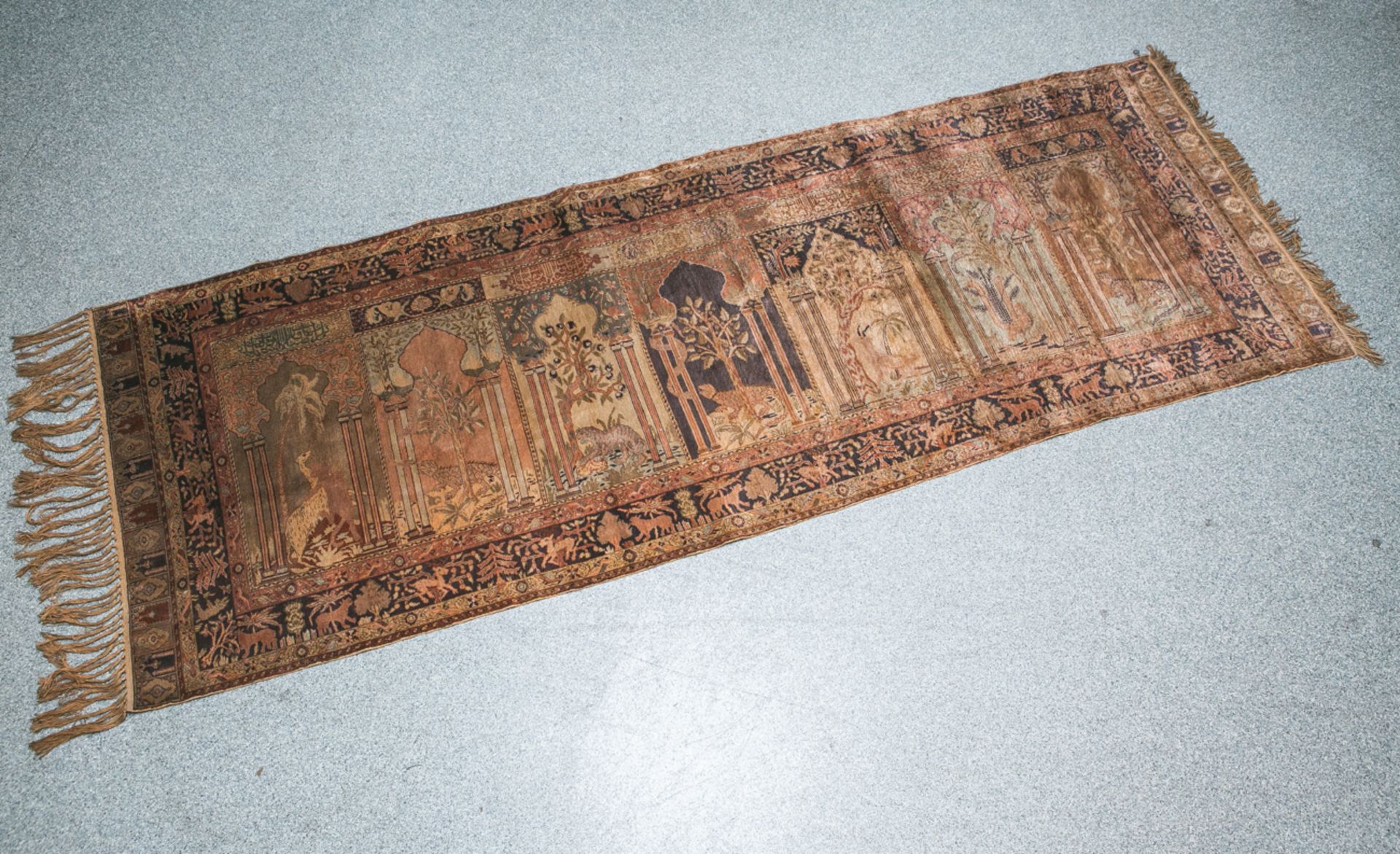 Antiker Wandteppich/Feldteppich (wohl 2. Hälfte 19. Jahrhundert), Provenienz wohl Türkei,