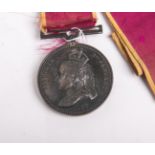 Seltene Silbermedaille "Victoria 1st January 1877", Kaiserin von Indien, sog.