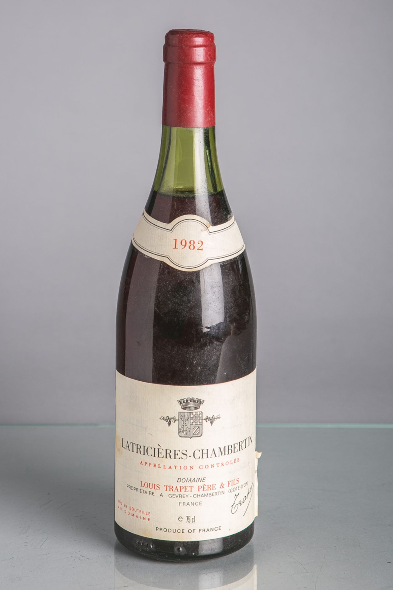 1 Flasche von Latricieres, Louis Trapet Pere u. Fils (1982), Rotwein, 0,75 L. Im