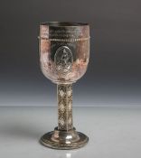 WMF Pokal (Art Déco), Metall versilbert, Aufschrift: "Gewidmet vom Ehrenausschuss des