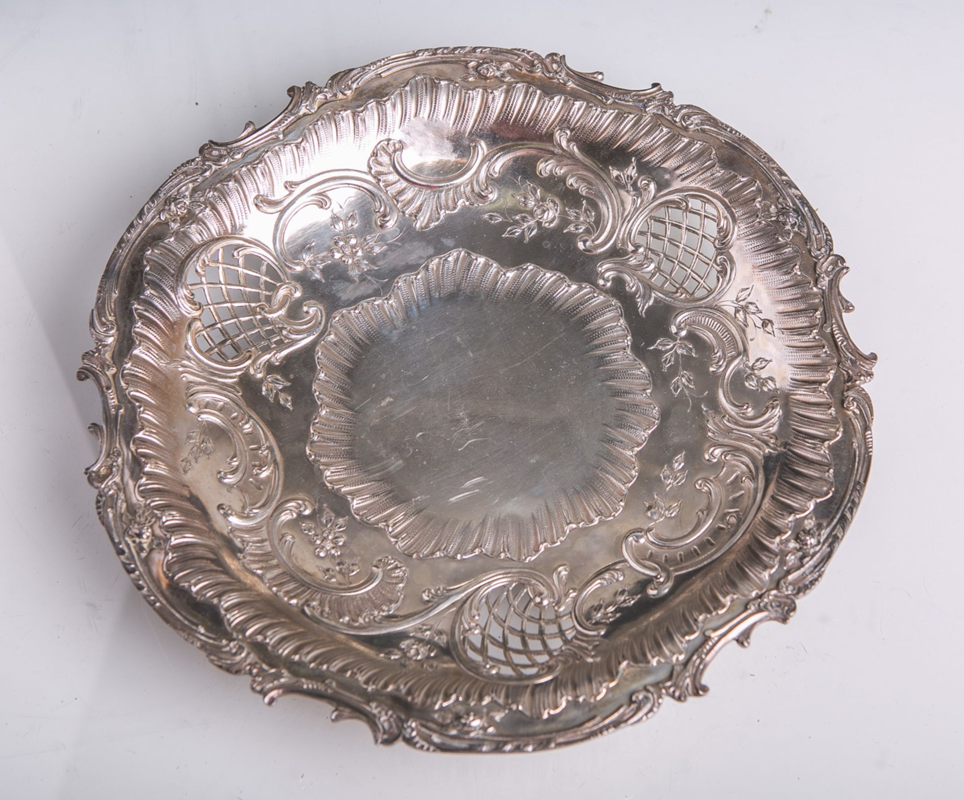 Runde Schale 950 Silber (Prov.: Schlesien, 19. Jahrhundert), Rocaille- u.