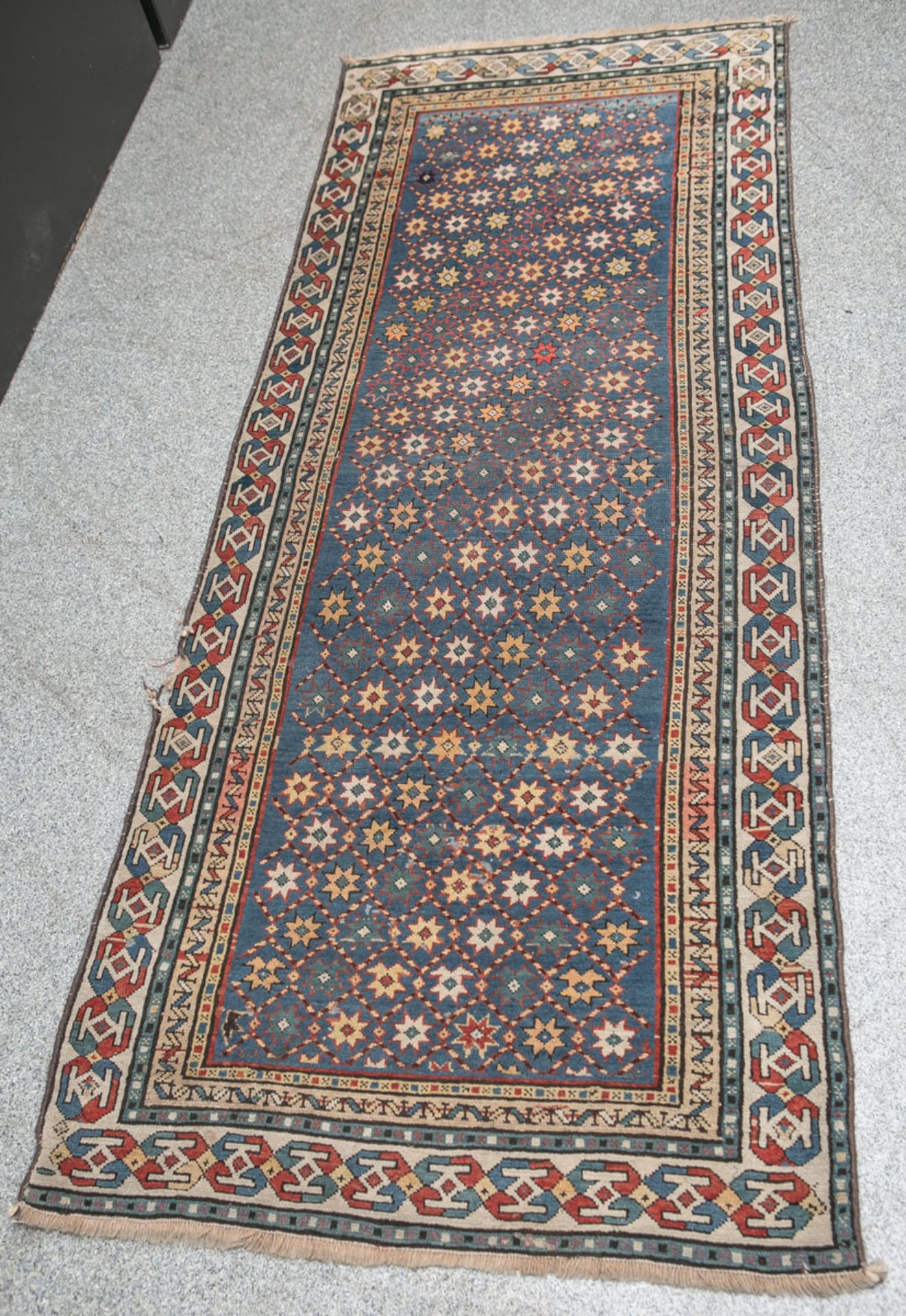 Sternen-Kasak Orientteppich (ca. 150-200 Jahre alt), ca. 90 x 220 cm, entstammt Sammlung